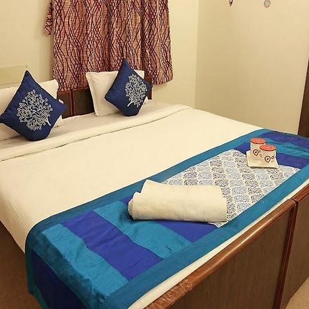 כלכותה Alankar Guest House מראה חיצוני תמונה